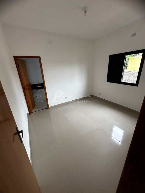 Casa à venda com 2 quartos, 73m² - Foto 9