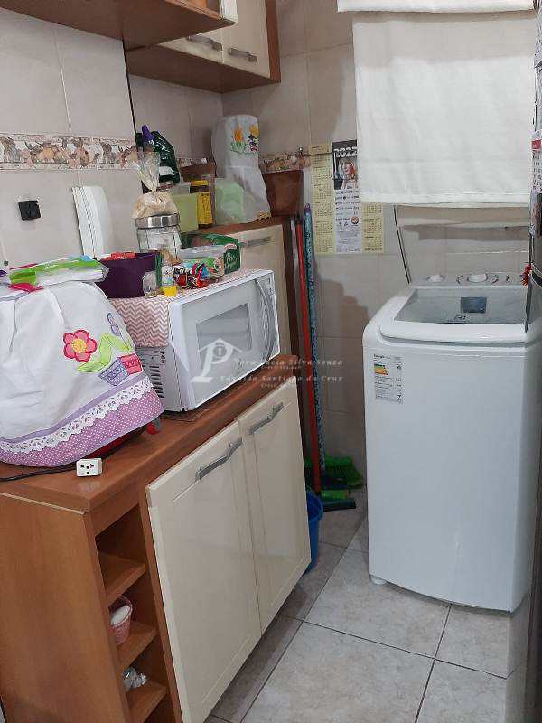 Apartamento à venda com 1 quarto, 45m² - Foto 2