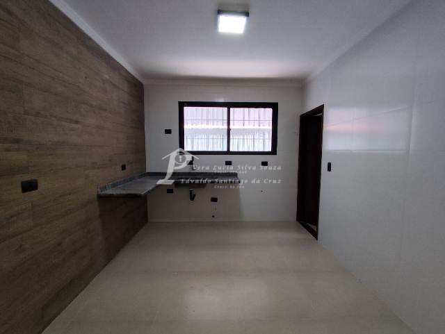 Casa para alugar com 2 quartos, 90m² - Foto 10