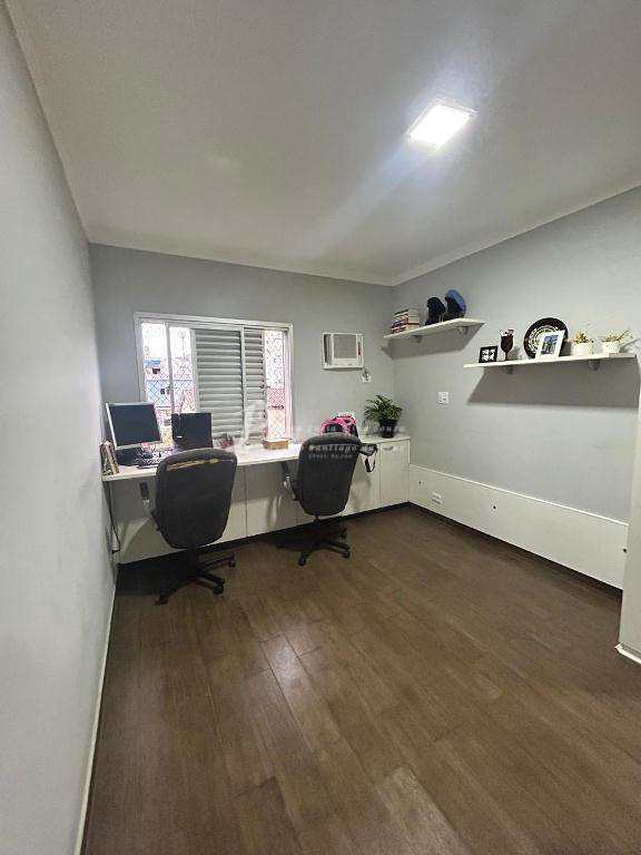 Apartamento para alugar com 2 quartos, 80m² - Foto 13