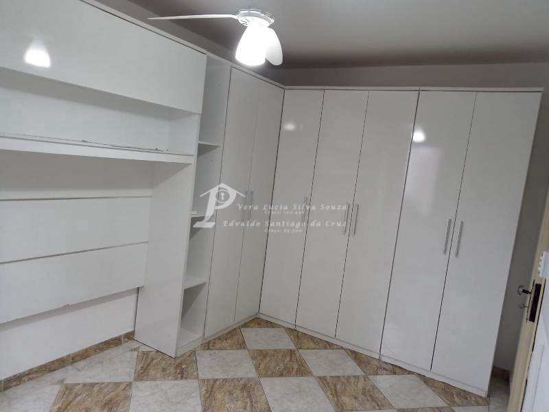 Apartamento à venda com 2 quartos, 70m² - Foto 11