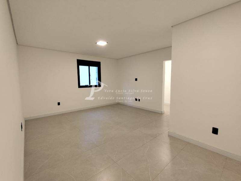 Casa à venda com 3 quartos, 280m² - Foto 12