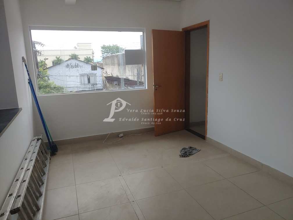 Casa para alugar com 2 quartos, 55m² - Foto 2