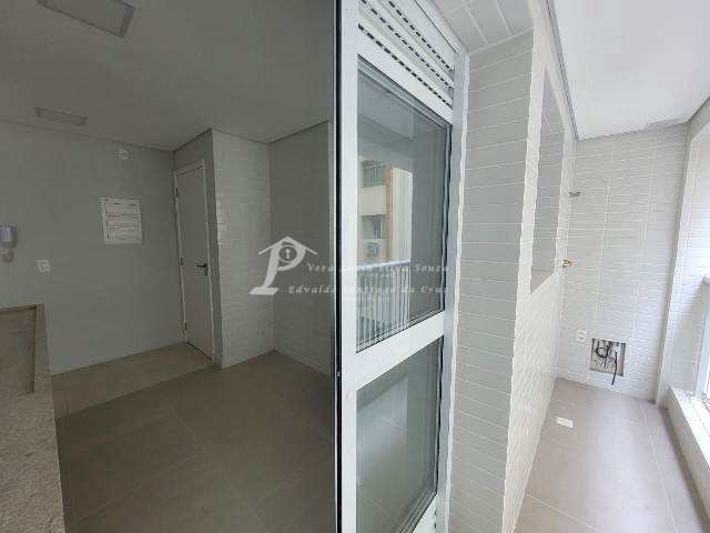 Apartamento à venda com 2 quartos, 82m² - Foto 12