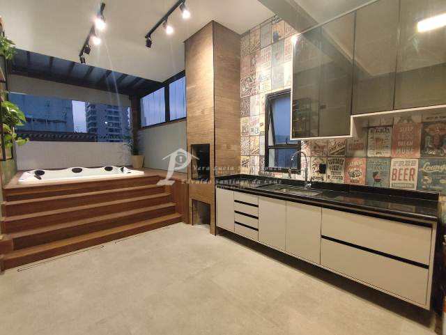 Cobertura à venda com 3 quartos, 158m² - Foto 1