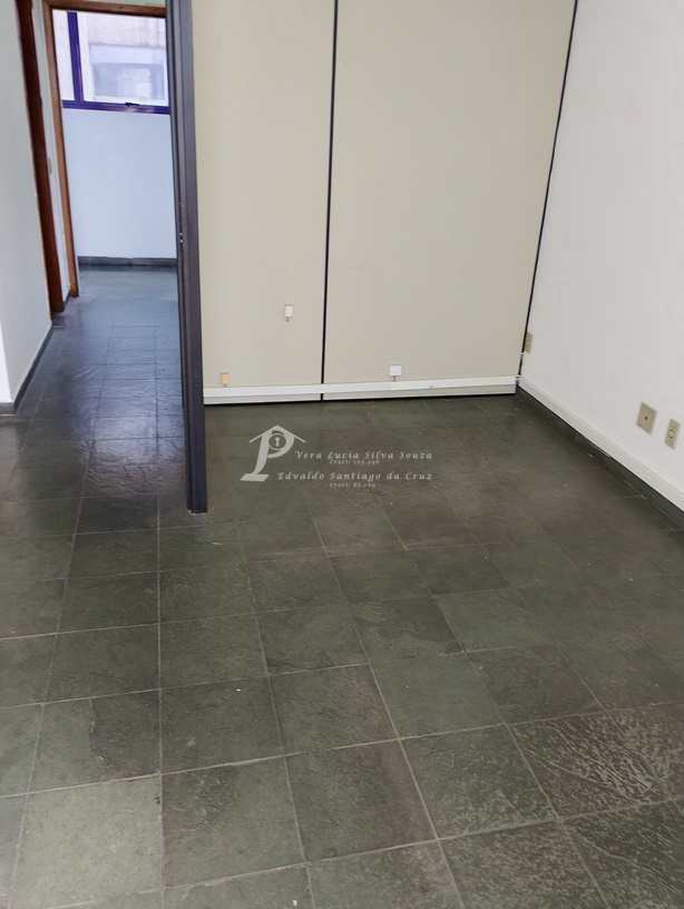 Prédio Inteiro para alugar, 79m² - Foto 11