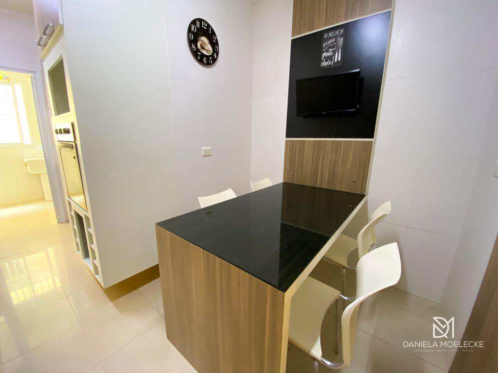 Apartamento à venda com 3 quartos, 140m² - Foto 14