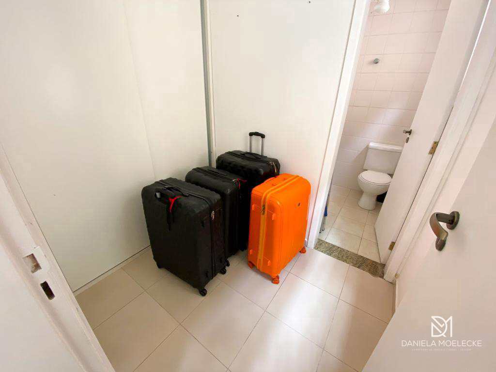 Apartamento à venda com 3 quartos, 140m² - Foto 29