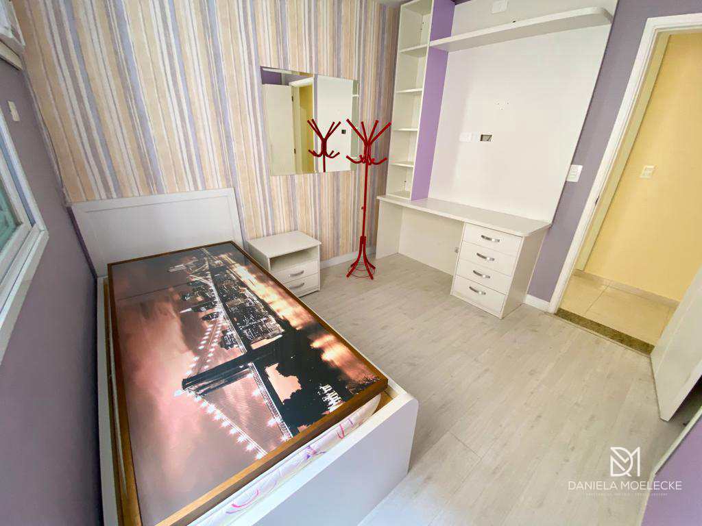 Apartamento à venda com 3 quartos, 140m² - Foto 25