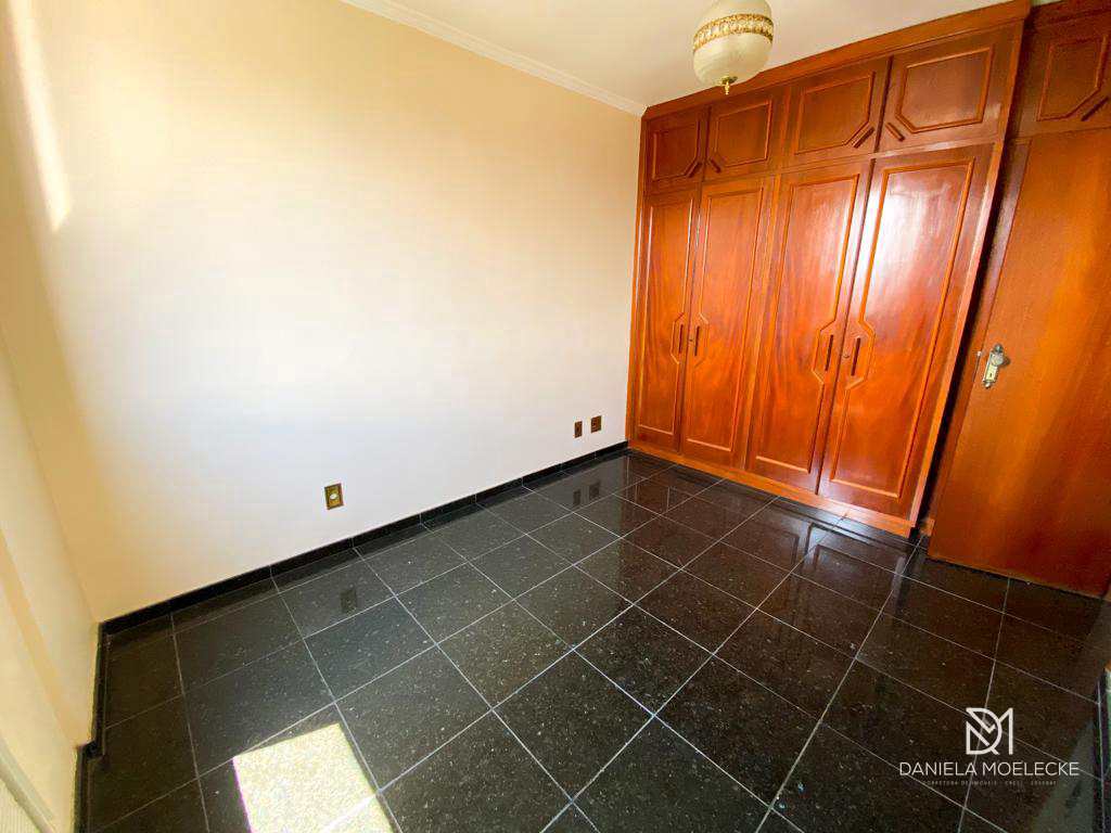 Apartamento à venda com 2 quartos, 115m² - Foto 18