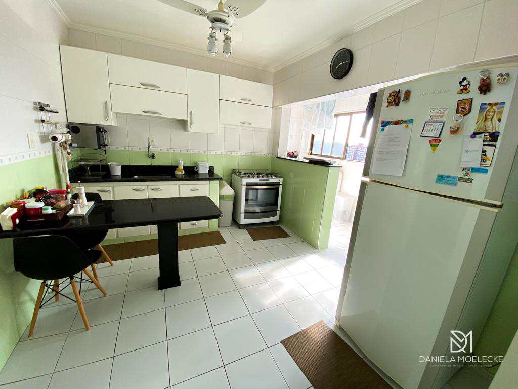 Apartamento à venda com 2 quartos, 89m² - Foto 5