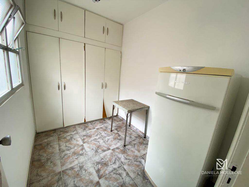 Apartamento à venda com 3 quartos, 150m² - Foto 22