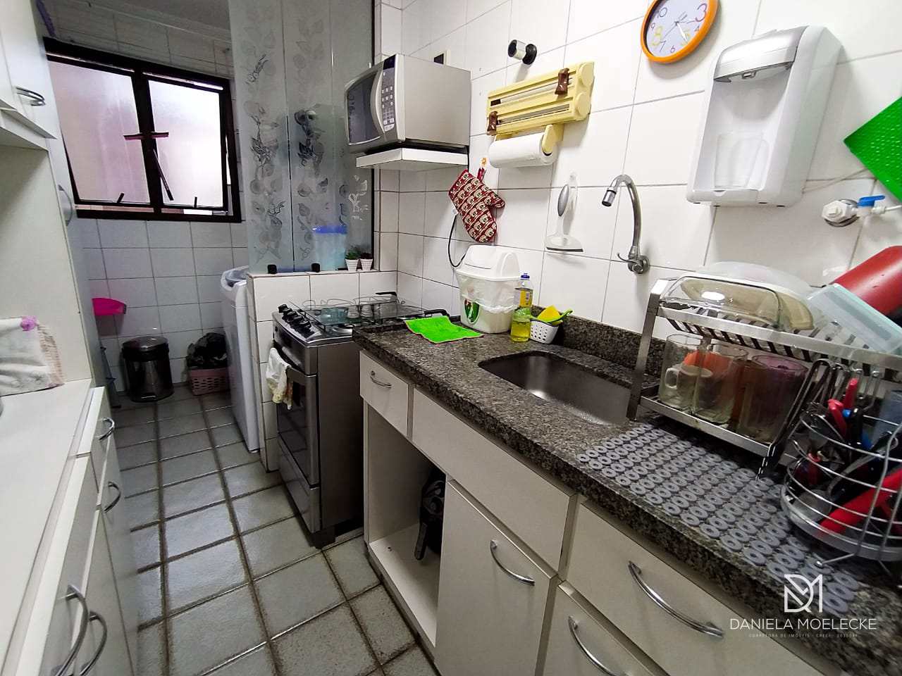 Apartamento à venda com 2 quartos, 75m² - Foto 6