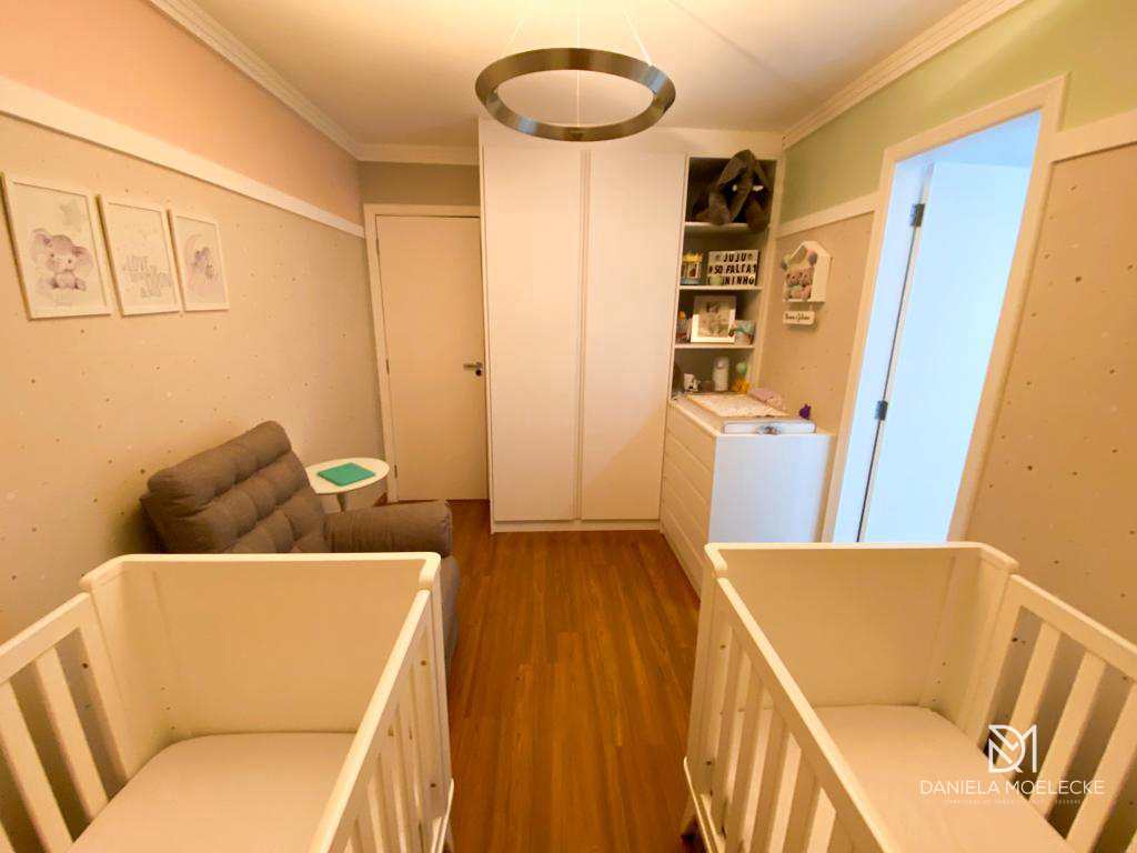 Apartamento à venda com 2 quartos, 87m² - Foto 19