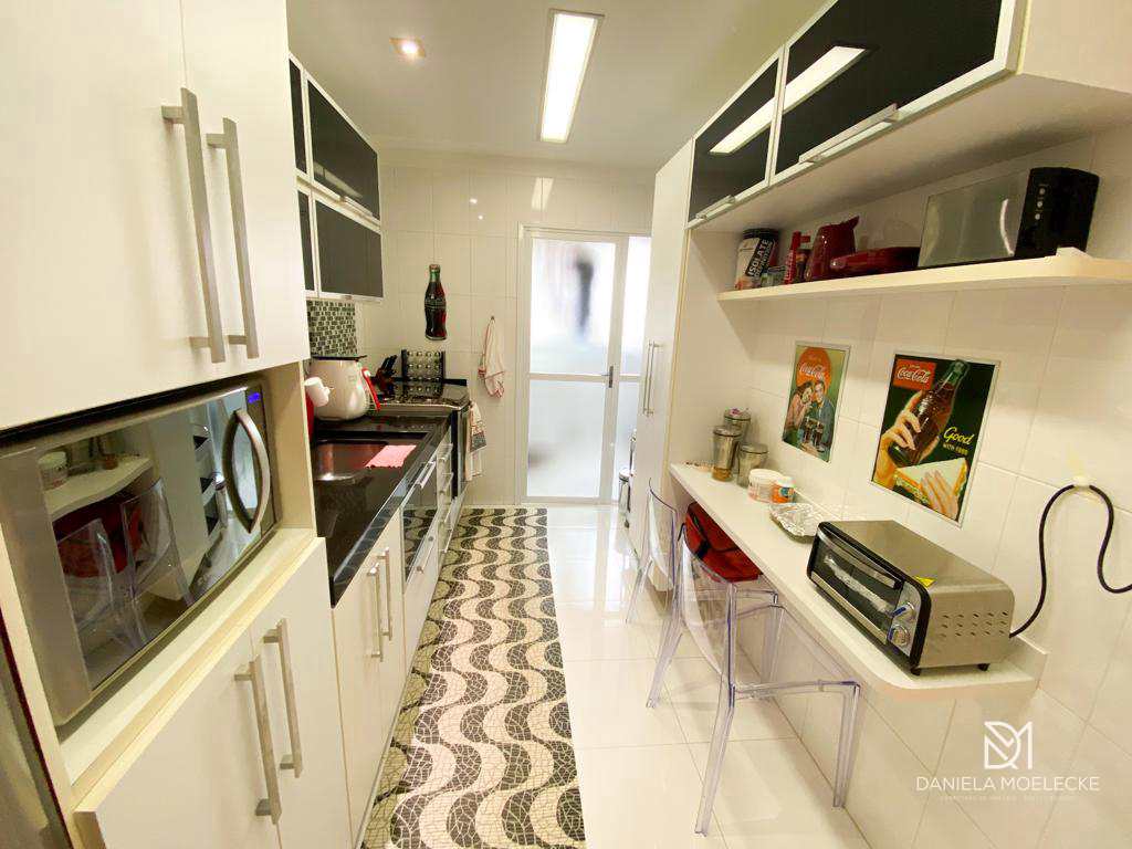 Apartamento à venda com 2 quartos, 87m² - Foto 7