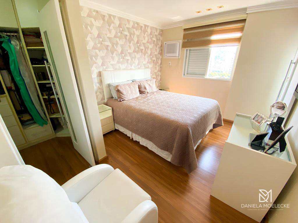 Apartamento à venda com 2 quartos, 87m² - Foto 12