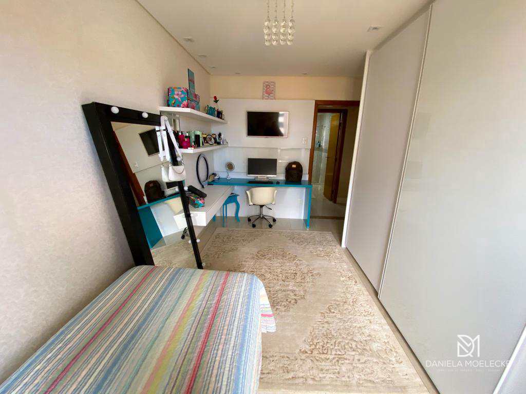 Apartamento à venda com 4 quartos, 160m² - Foto 13