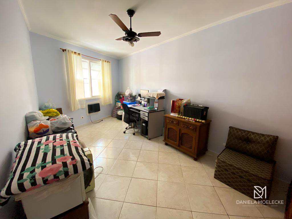 Apartamento à venda com 3 quartos, 114m² - Foto 19