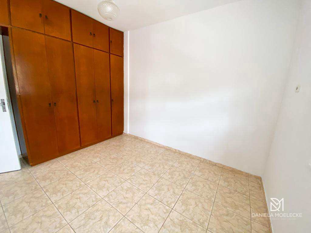 Apartamento à venda com 2 quartos, 90m² - Foto 13