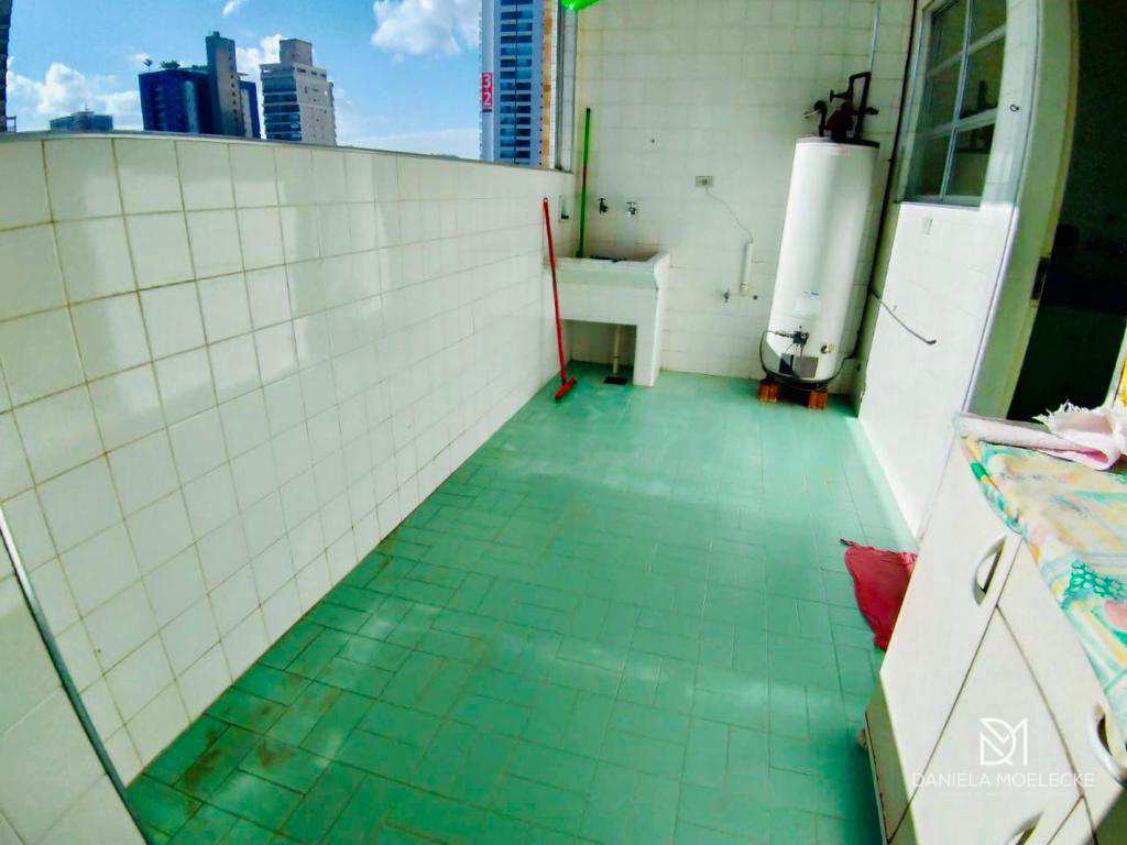 Apartamento à venda com 4 quartos, 192m² - Foto 17