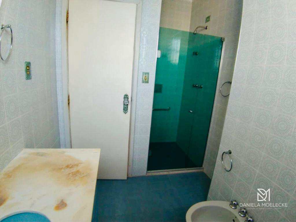 Apartamento à venda com 4 quartos, 192m² - Foto 13