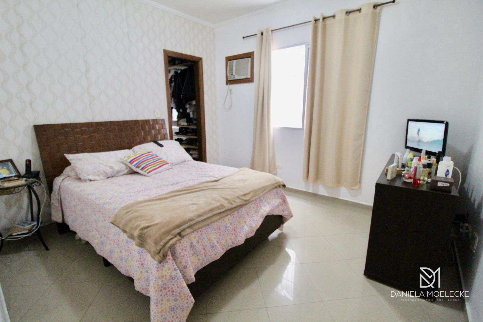 Casa à venda com 3 quartos, 101m² - Foto 4