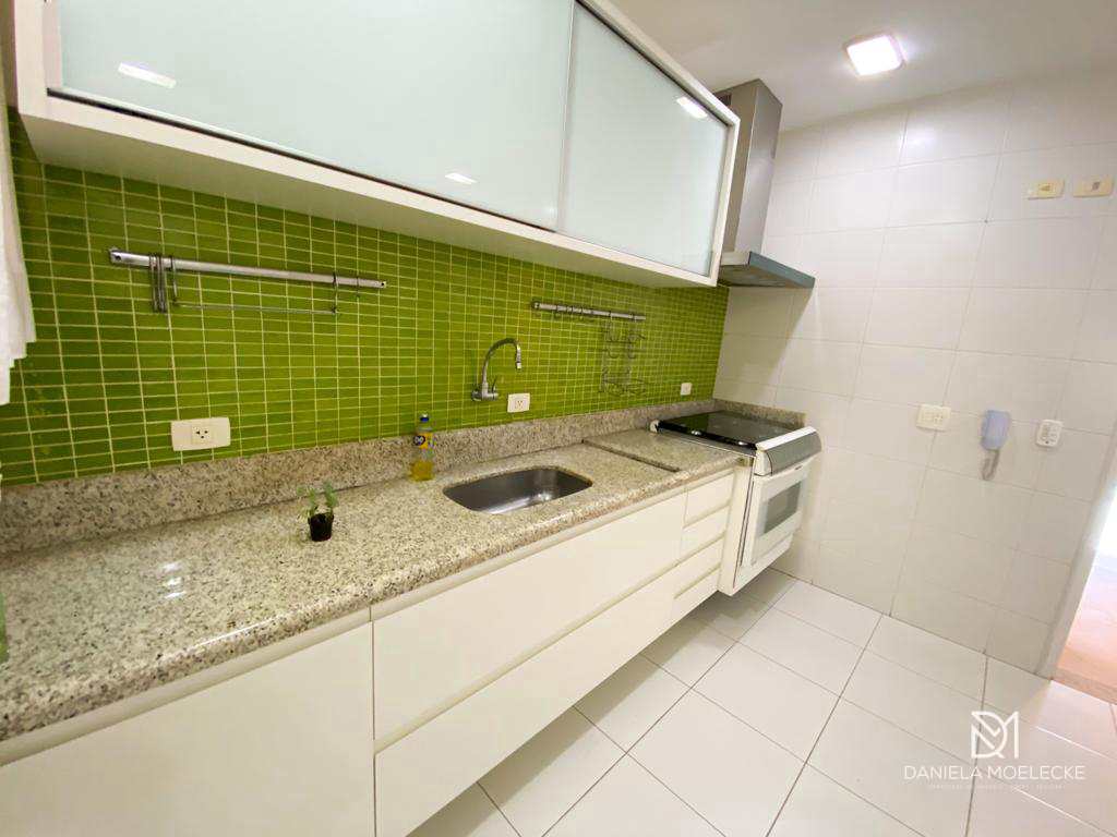 Apartamento à venda com 3 quartos, 120m² - Foto 12