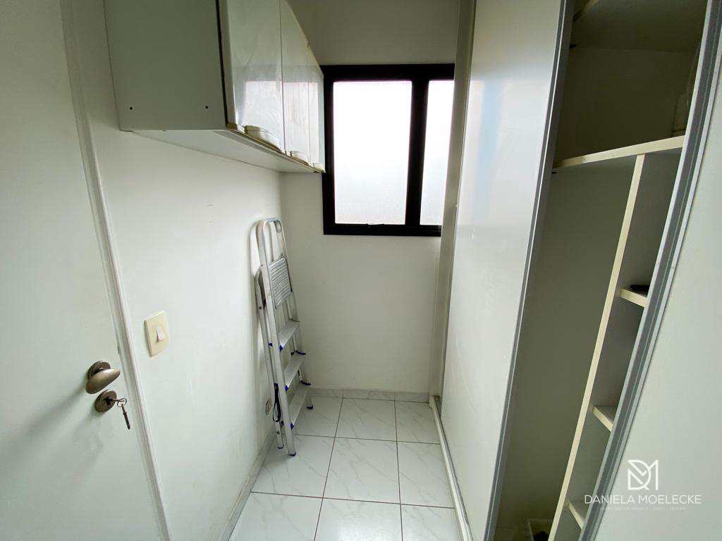 Apartamento à venda com 3 quartos, 120m² - Foto 28