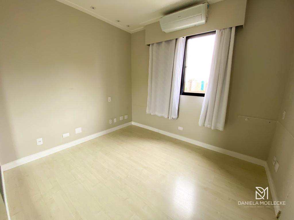 Apartamento à venda com 3 quartos, 120m² - Foto 21