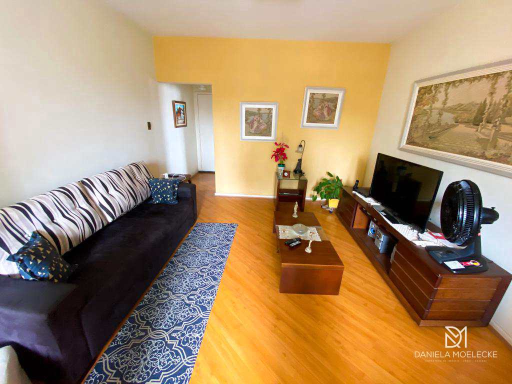 Apartamento à venda com 2 quartos, 100m² - Foto 1