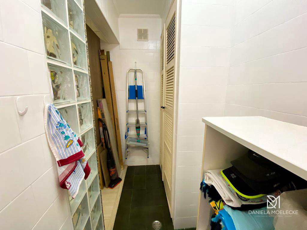 Apartamento à venda com 2 quartos, 95m² - Foto 23