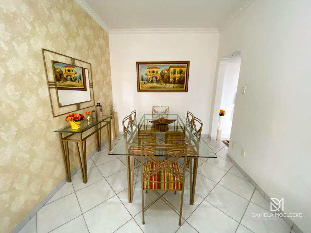 Apartamento à venda com 2 quartos, 65m² - Foto 2