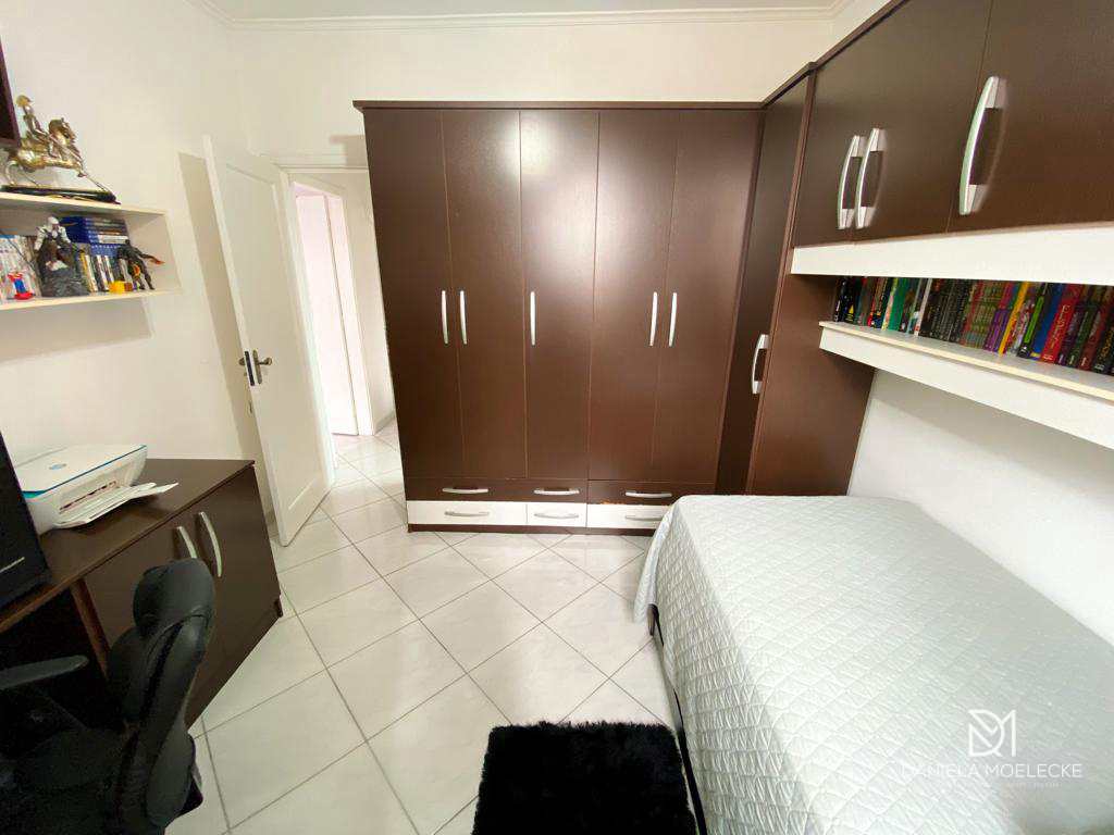 Apartamento à venda com 2 quartos, 65m² - Foto 17