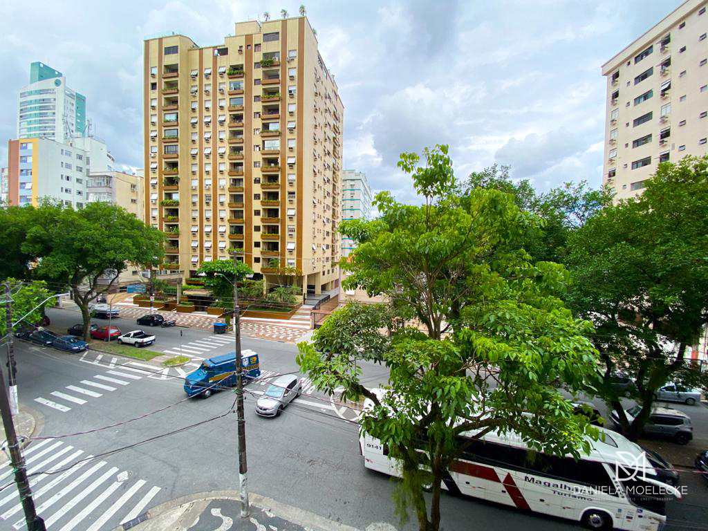 Apartamento à venda com 3 quartos, 100m² - Foto 3