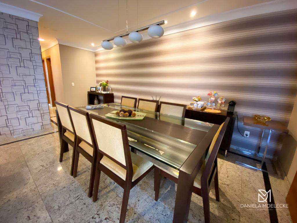 Apartamento à venda com 3 quartos, 210m² - Foto 4