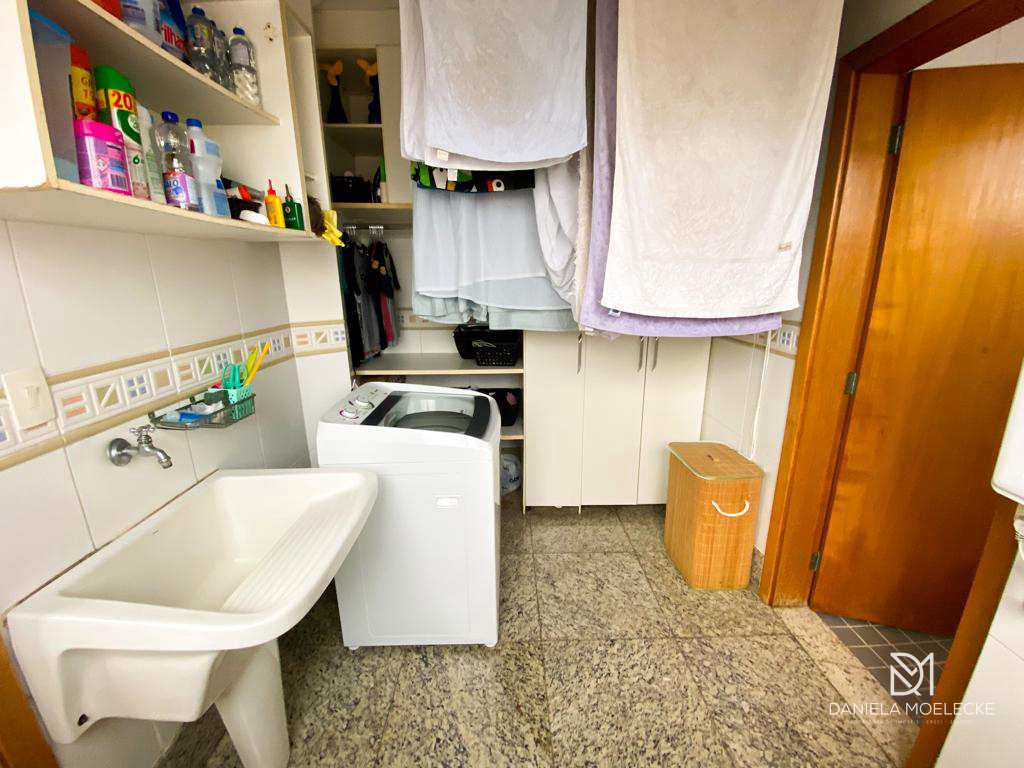 Apartamento à venda com 3 quartos, 210m² - Foto 46