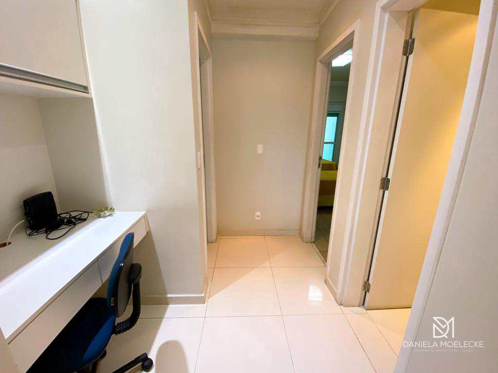 Apartamento à venda com 2 quartos, 128m² - Foto 12