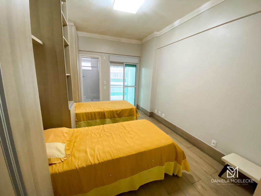 Apartamento à venda com 2 quartos, 128m² - Foto 18