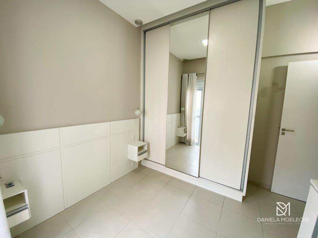 Apartamento à venda com 3 quartos, 82m² - Foto 15