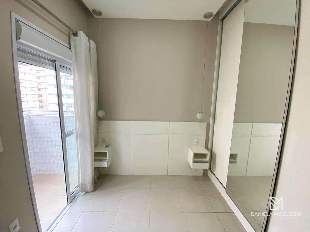 Apartamento à venda com 3 quartos, 82m² - Foto 13