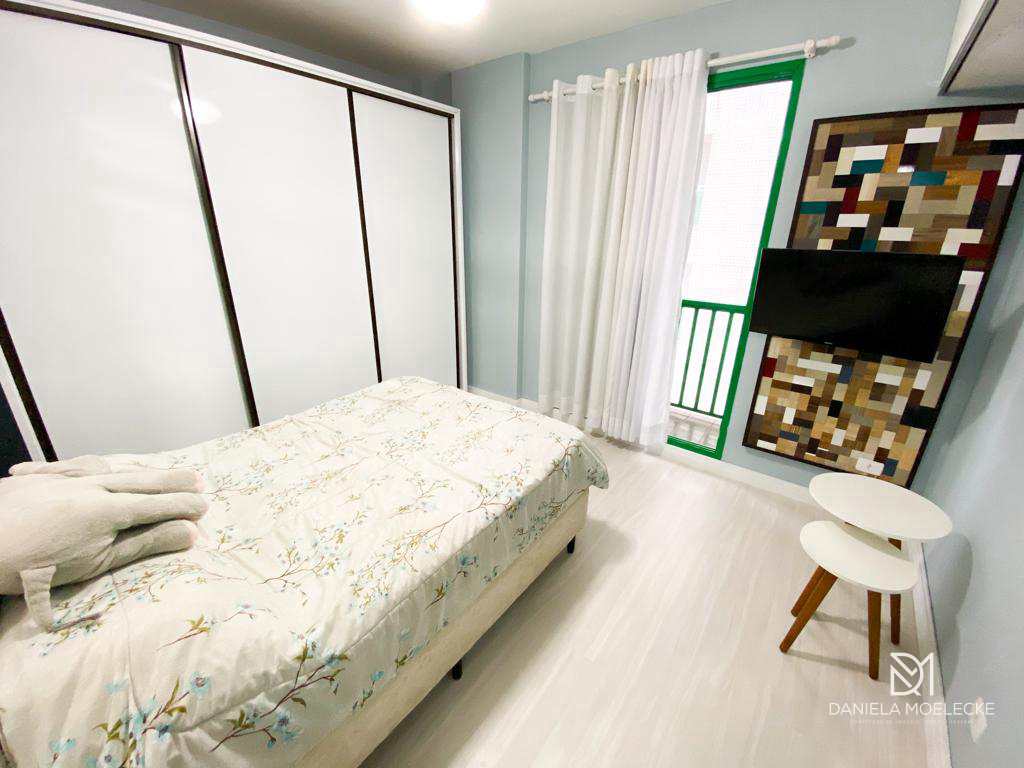 Apartamento à venda com 2 quartos, 78m² - Foto 7