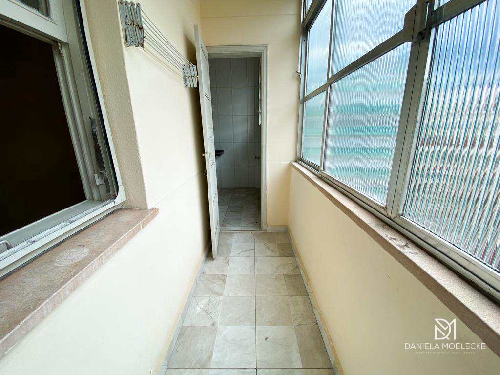 Apartamento à venda com 2 quartos, 58m² - Foto 17