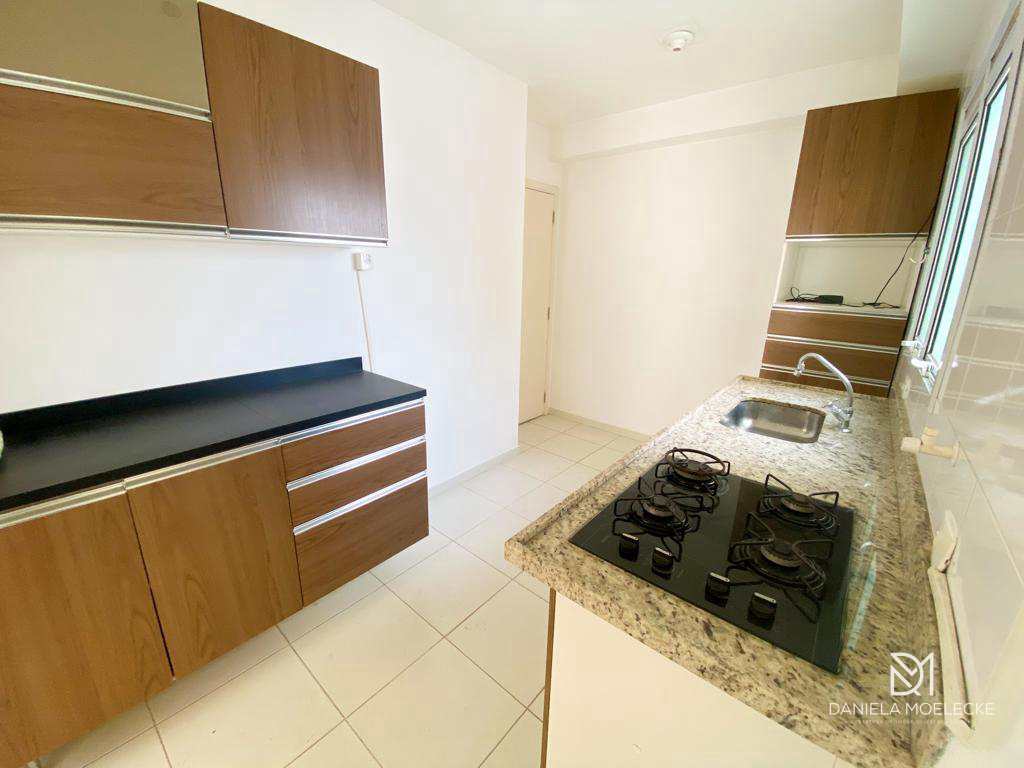 Apartamento à venda com 3 quartos, 111m² - Foto 8