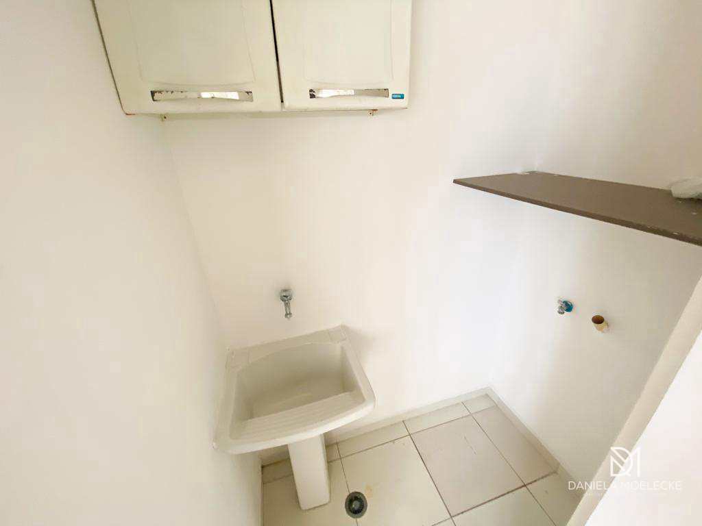 Apartamento à venda com 3 quartos, 111m² - Foto 20