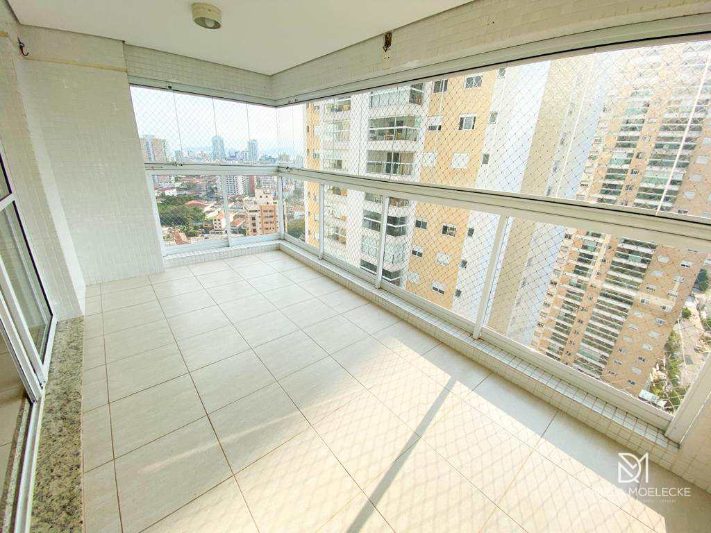 Apartamento à venda com 3 quartos, 111m² - Foto 3