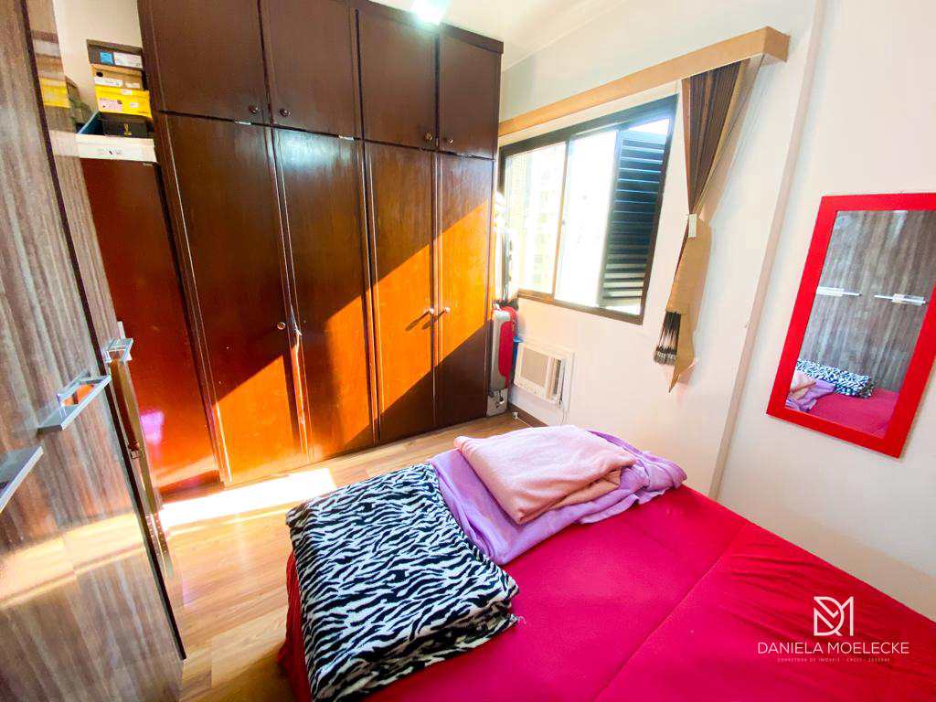 Apartamento à venda com 2 quartos, 110m² - Foto 15