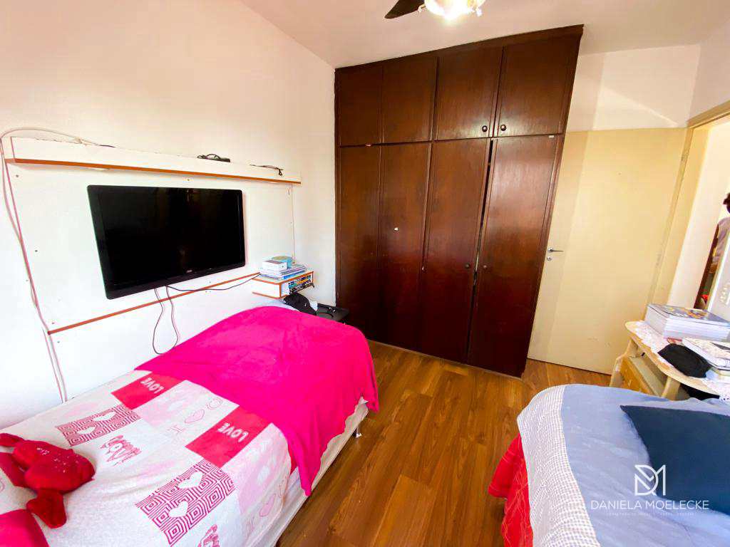 Apartamento à venda com 2 quartos, 110m² - Foto 11