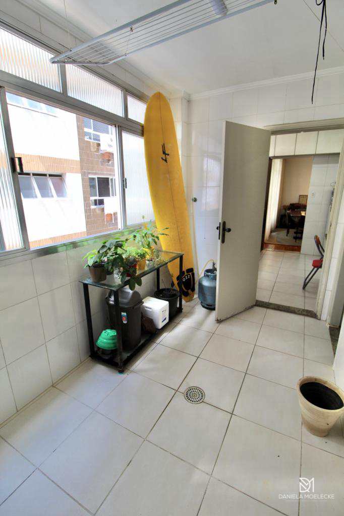 Apartamento à venda com 3 quartos, 158m² - Foto 22