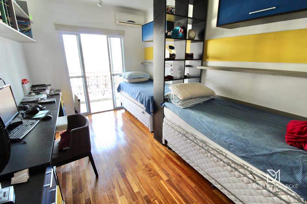 Apartamento à venda com 3 quartos, 158m² - Foto 12