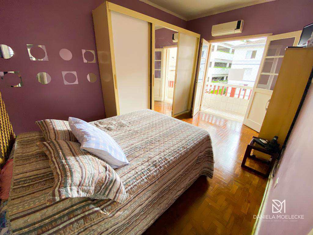 Apartamento à venda com 2 quartos, 70m² - Foto 4